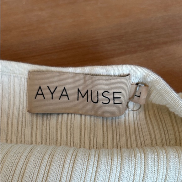 Aya Muse Reposier Ivory Ribbed Open Back Long Dress - Picture 2 of 6